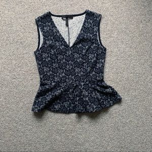 NWOT XS BCBG MAXAZRIA Navy Lace Peplum Top